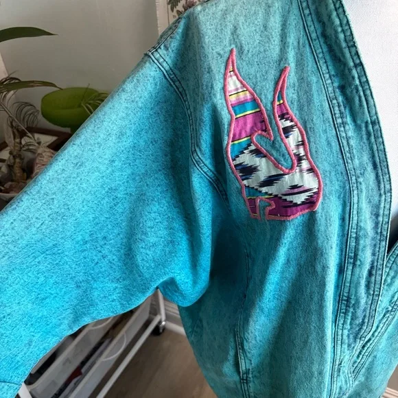 Vintage Sundance Turquoise Jean Jacket with Southwest Embroidery Large - Picture 2 of 8
